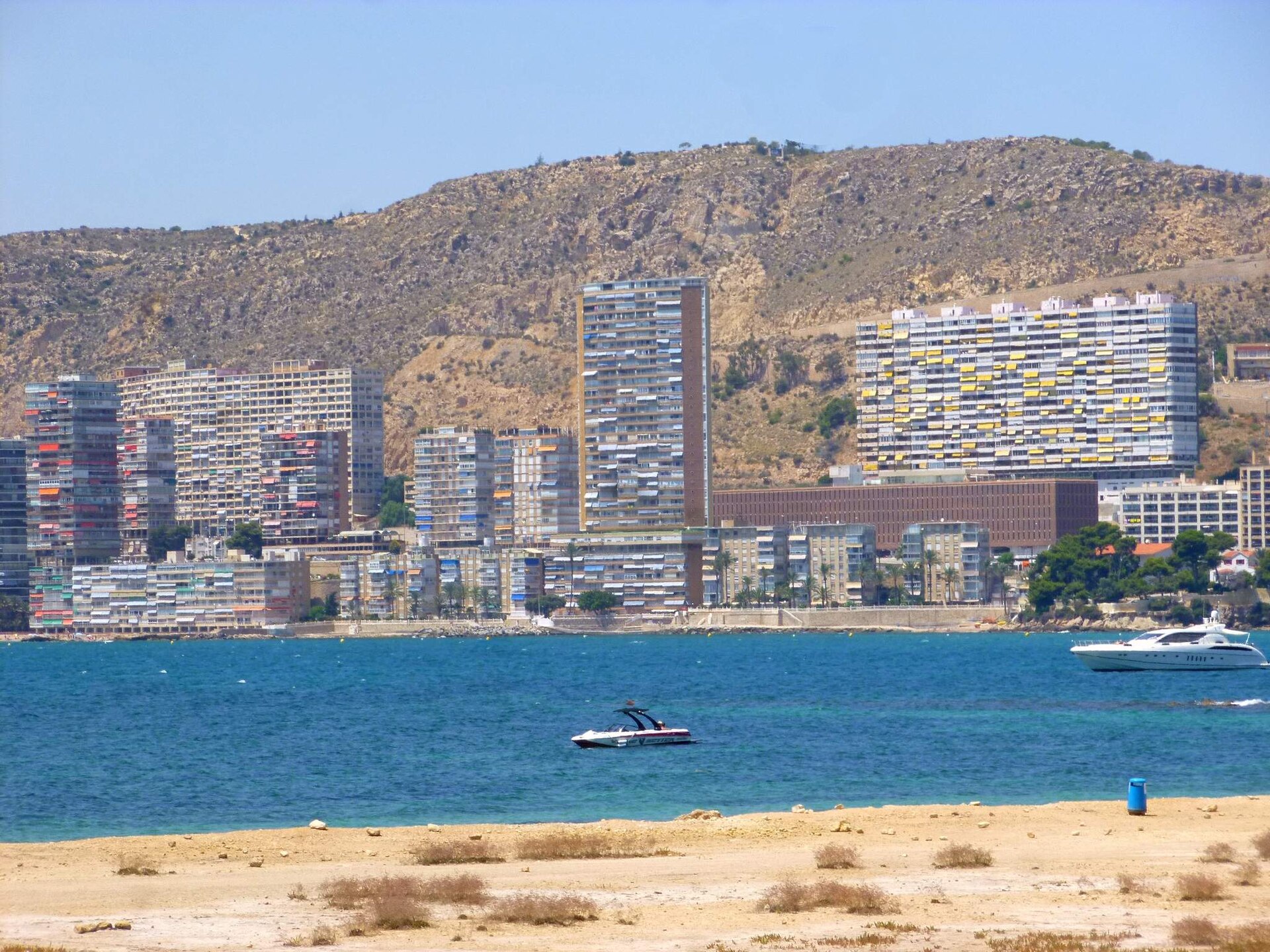 Vista de la Albufereta desde el Cabo de las Huertas (Alicante)