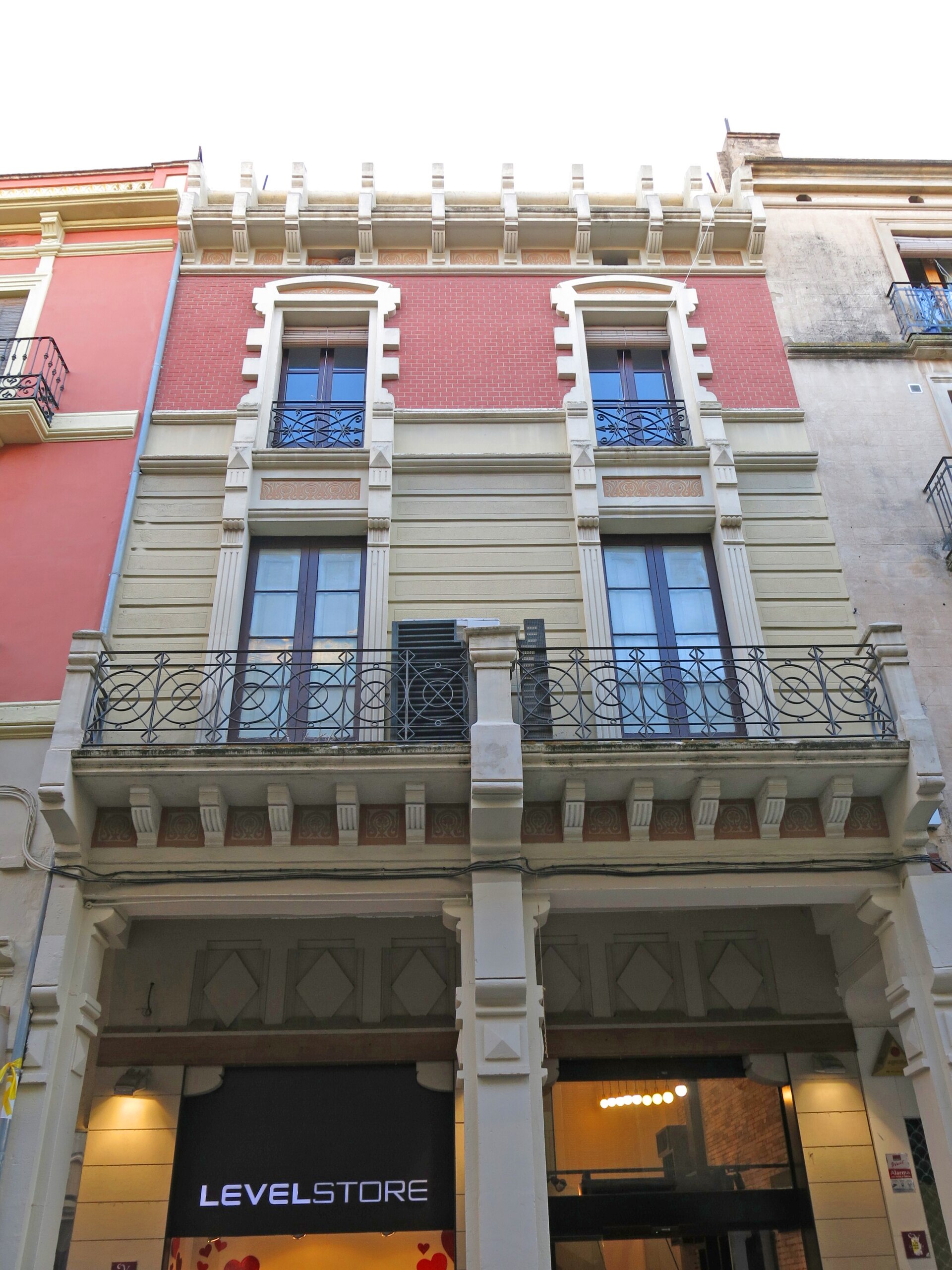 Casa Carbonell (Vilafranca del Penedès)